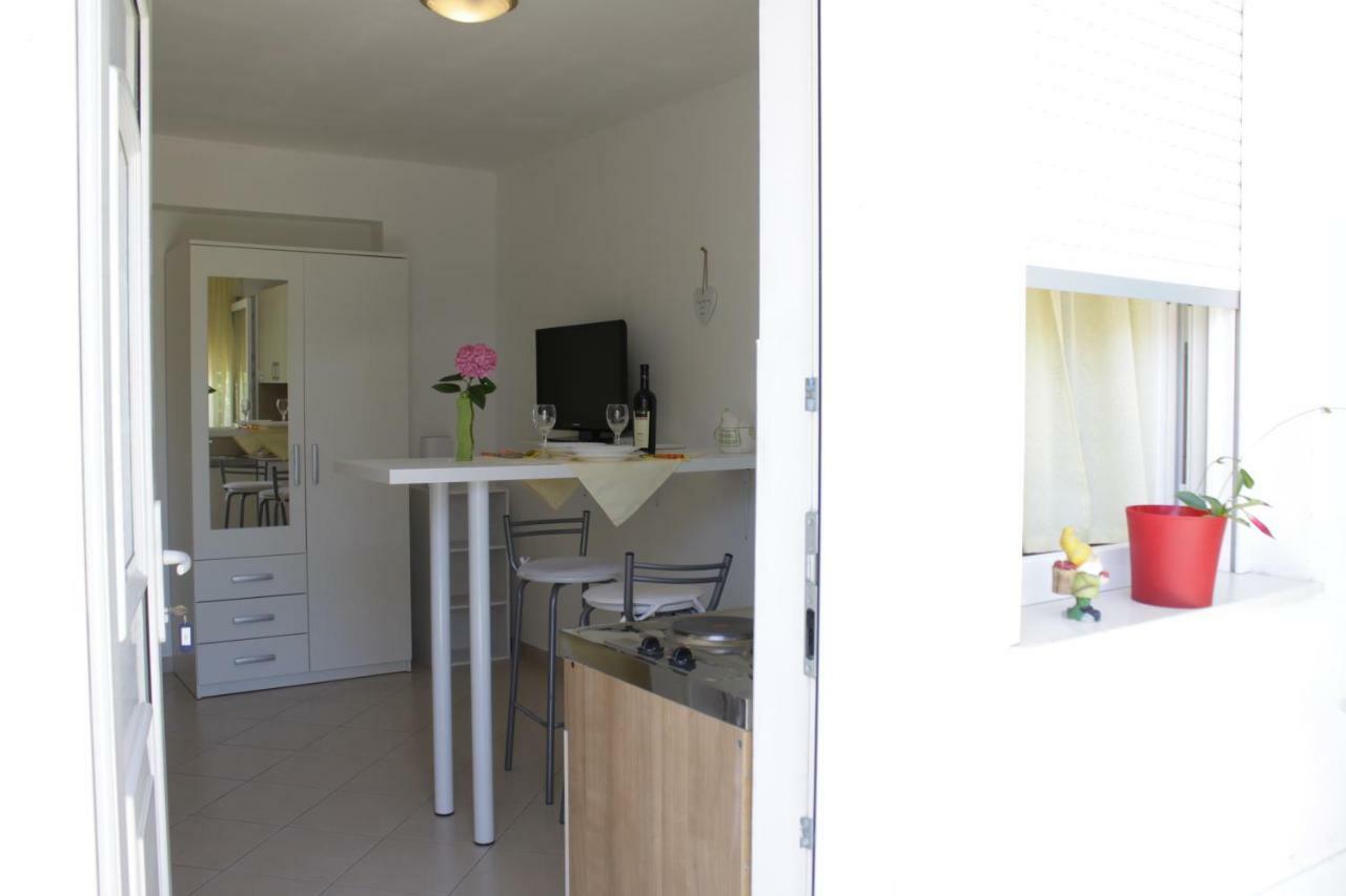 Adria Apartments Stobrec Ngoại thất bức ảnh